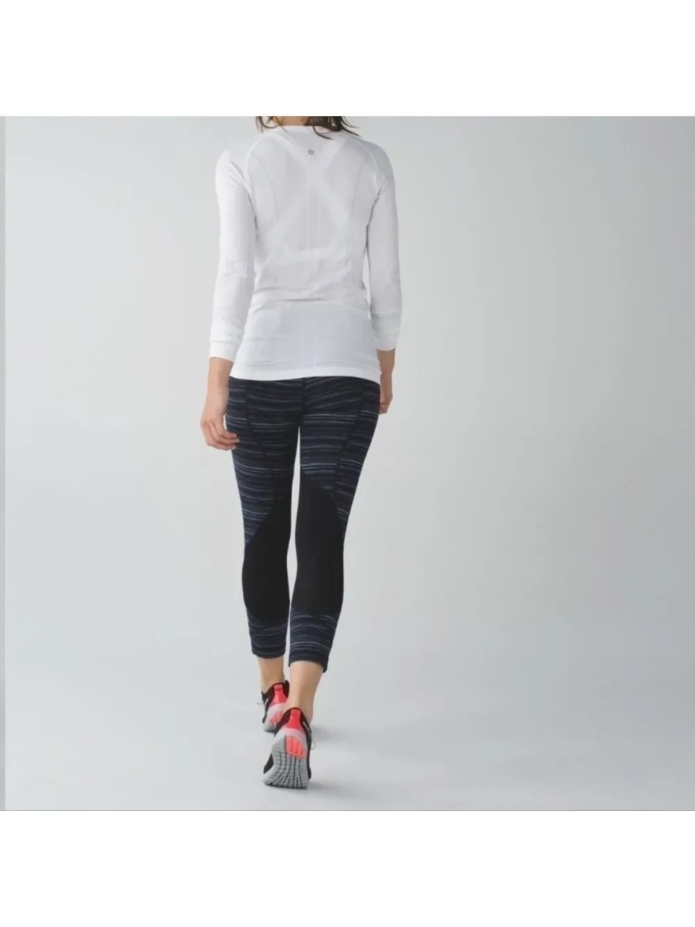 Lululemon Athletica Pace Rival Crop NWT